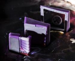 Hello Caps - Anatomy - Czardust