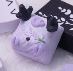 DELLA KEY - 5. Della - 57. Lavender