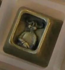 Rubrehose - Mona Lucy - Antiquated