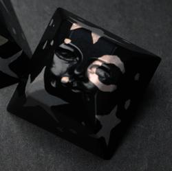 Nightcaps - Eggface - Faceted - Piano Black C