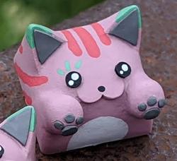 Hello Caps - Bongo Cat v2 - The king of clay