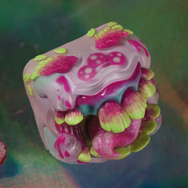 Goldenstar Keycap - Kai Hundun