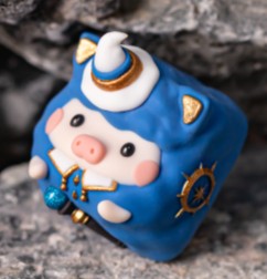DELLA KEY - 78. RPG 3. Hammy