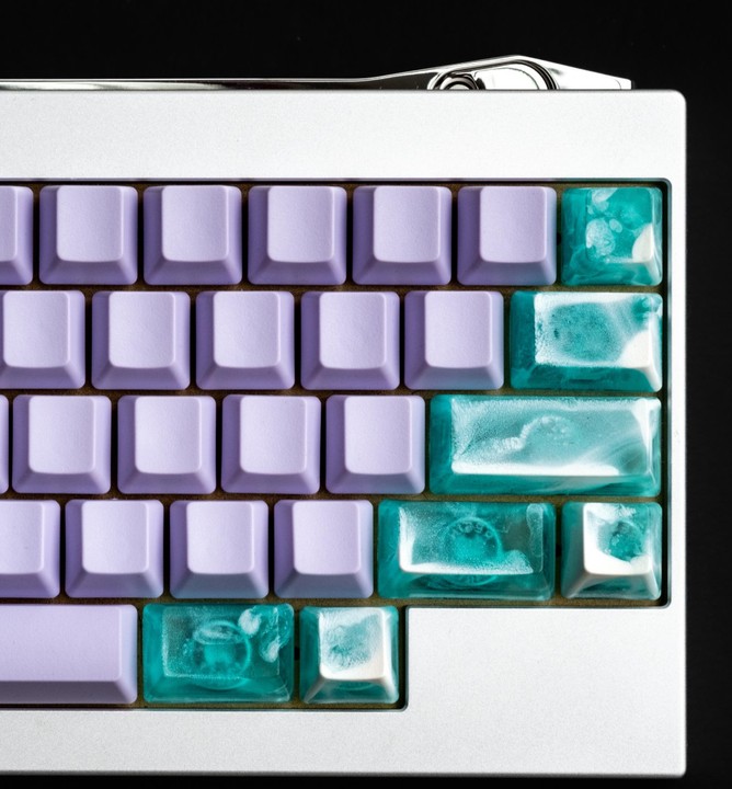 Resin Party - Shoreline Topre Mods