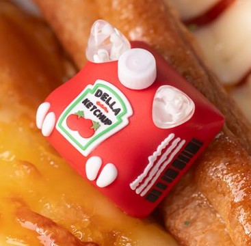 DELLA KEY - 72. Junk Food 5. Della