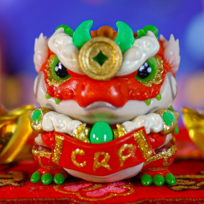 Crystal Pieces - Golden Nien .Shenrong.