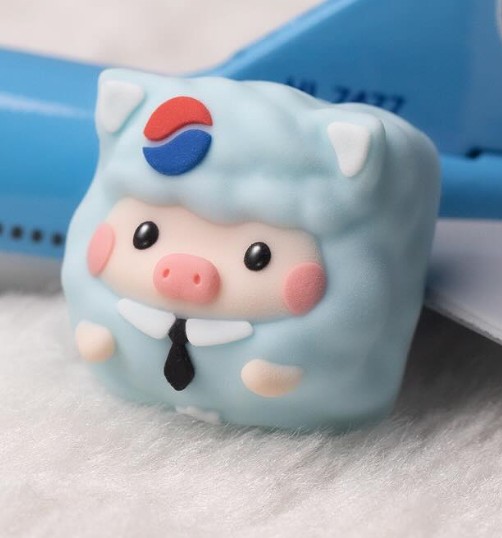 DELLA KEY - 108. Korean Air 3. Hammy