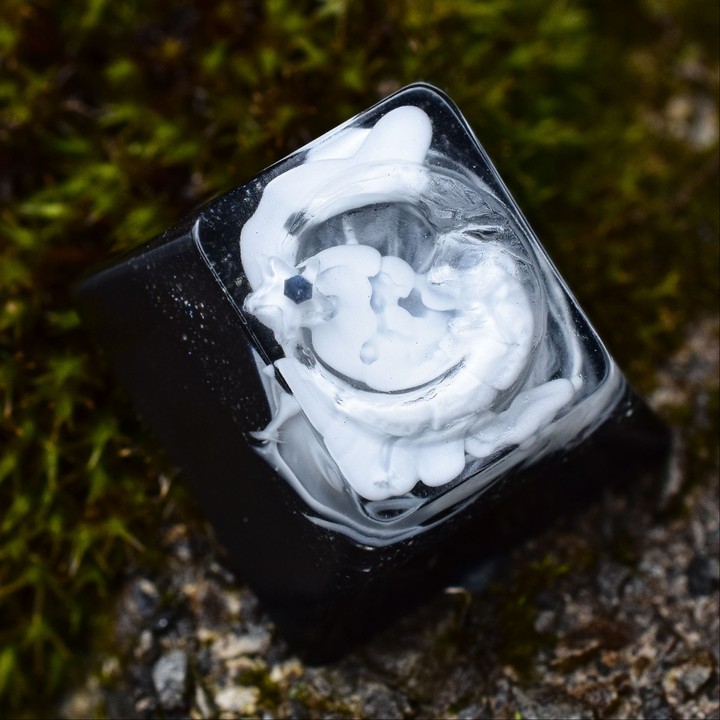 SodieCaps -  Crescent Cap v2