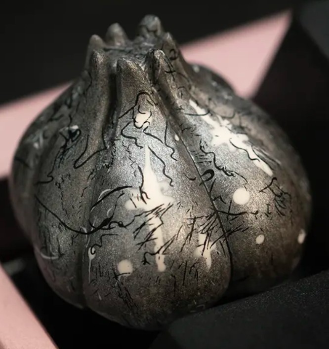 Nightcaps - 1926: Twinkle Lunar Allium