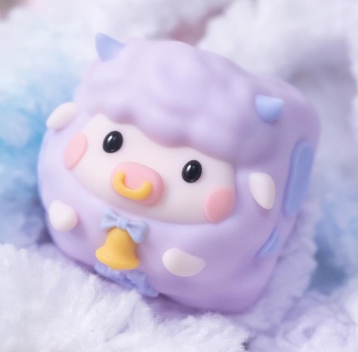 DELLA KEY - 5. Pastel dream 4. Mooly