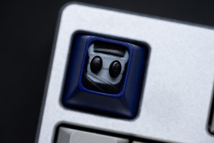 Alpha Keycaps - Hollow Tut