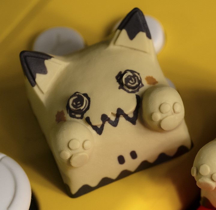 Hello Caps - Mimic Bongo Cat v2