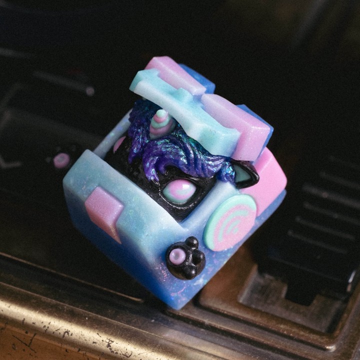 Bro Caps - Eclipse Bro Caps x GSK - Exocorn