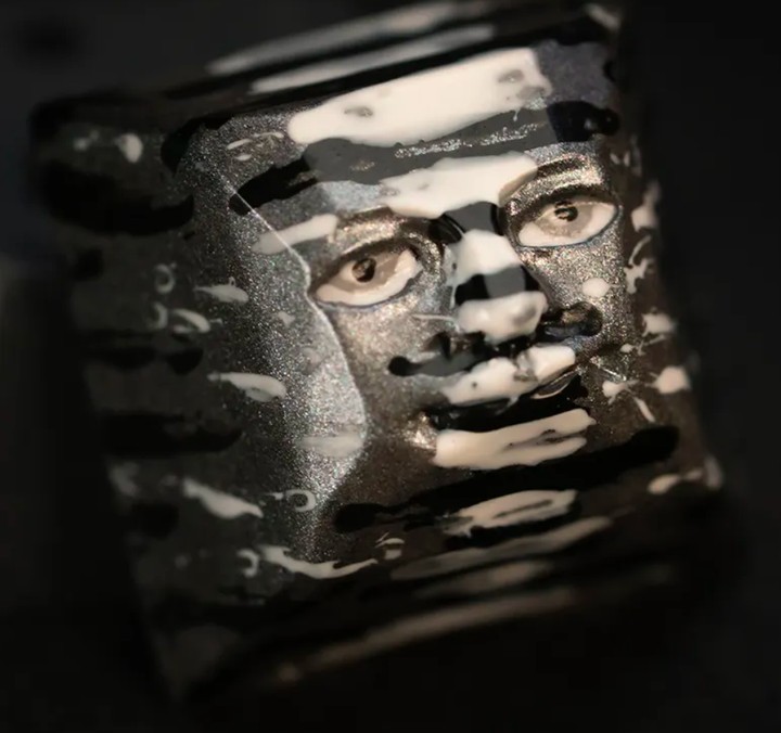 Nightcaps - 1926: Staccato Eggface - Faceted