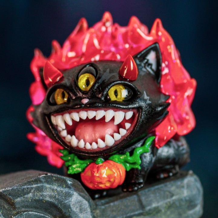 Crystal Pieces - Salem Meowster