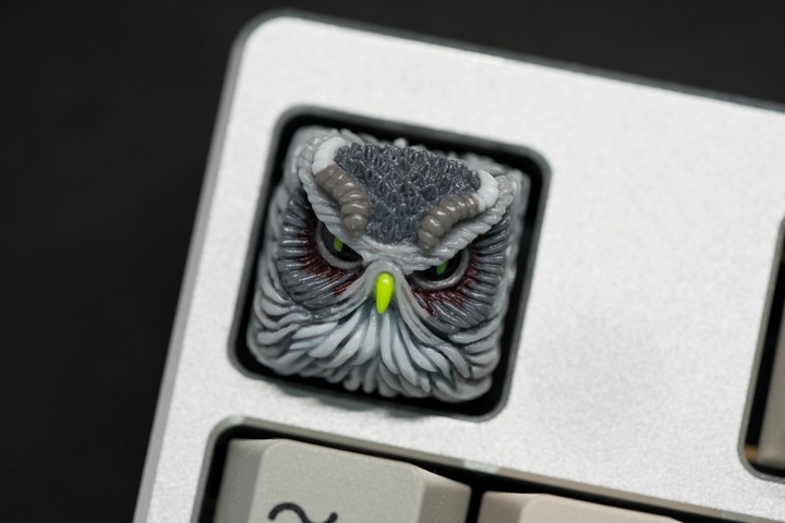Alpha Keycaps - Werewolf Devoura