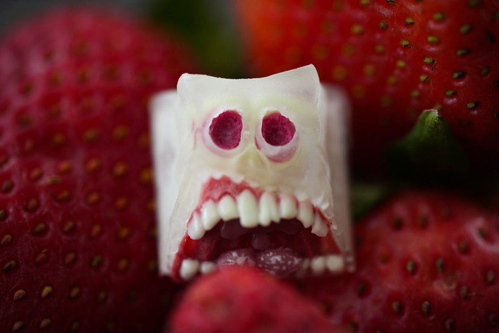 Bogan Caps - Xray: [en]CAPSULE: Dead Inside Blindbag V2
