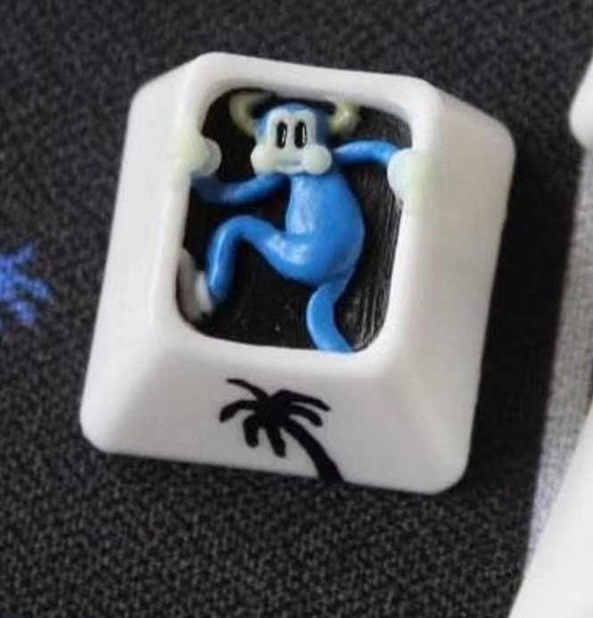 Rubrehose - Hiroshi Blanca Loosquatch (Rubrehose x Levelcaps Collab)