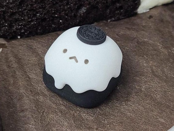 Jelly Cap - 18. Cookies and Cream Jelly Kun!
