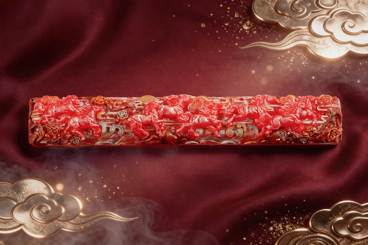 Jelly Key - Crimson Sovereign - 6.25u Spacebar Dawn Hoofbeats artisan keycaps (2026/2/15)