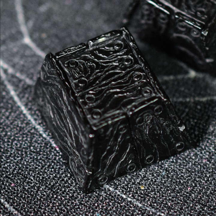 SodieCaps - Solid Black Plank