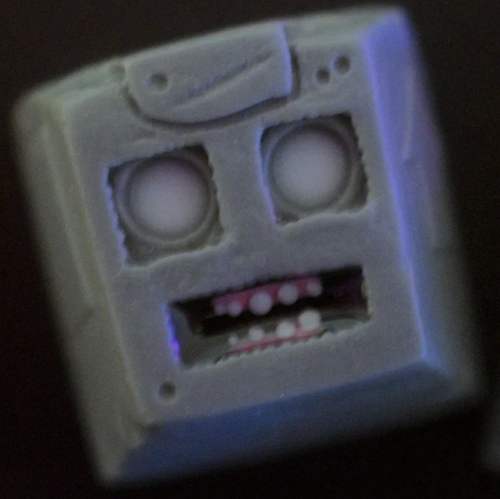 KBK-KWK - Proto Grey Boxhead II