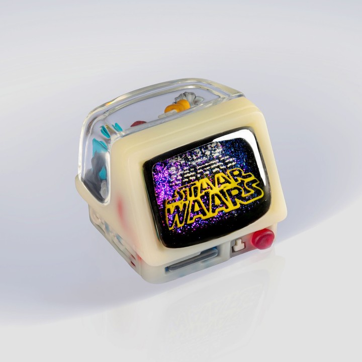 Jelly Key - 1u / Retro Ivory / Galactic Intro Retro TV series: First Frame artisan keycaps (2025/10/26)