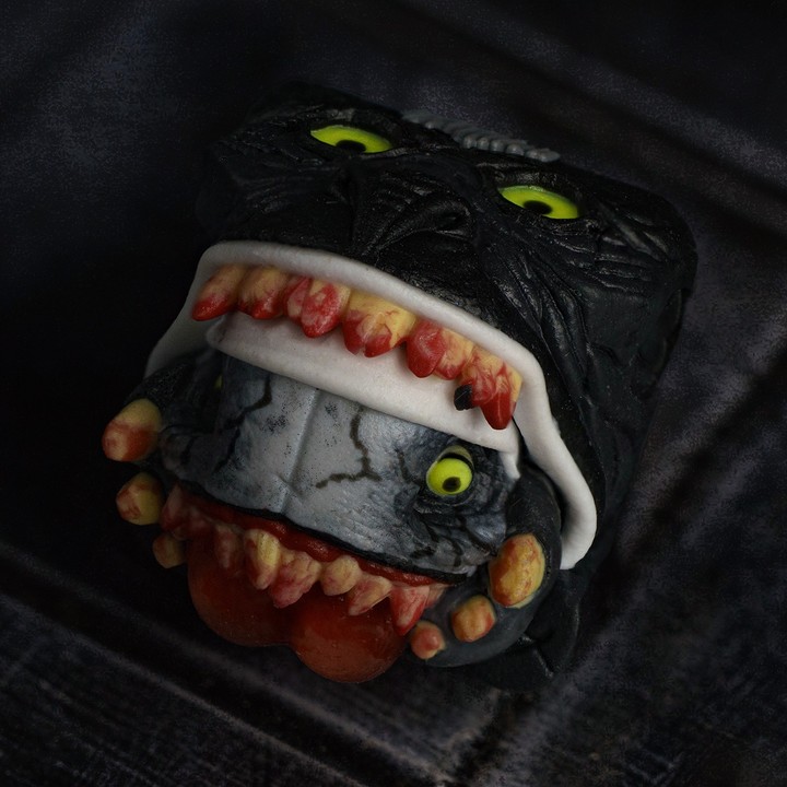 Goldenstar Keycap - Unholy Hungercorn