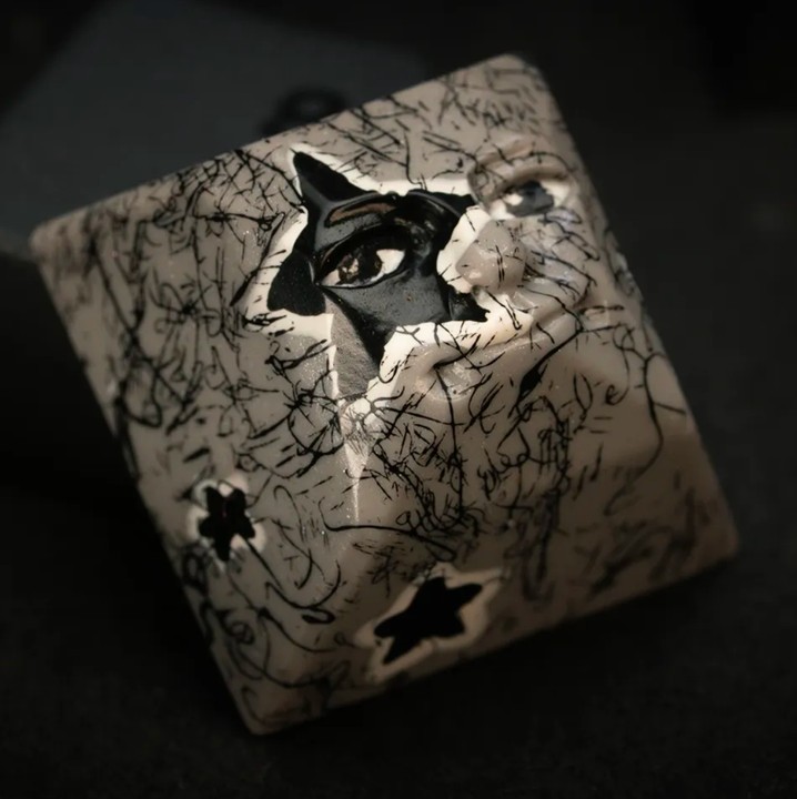 Nightcaps - 1926: Starface Eggface - Faceted