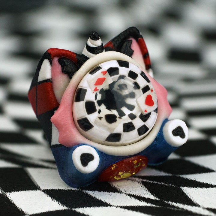 Goldenstar Keycap - Rabbit Hole Napicorn