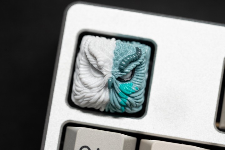 Alpha Keycaps - Dead Inside Devoura