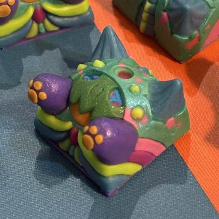 haoN - Sofubi Apawstle V2