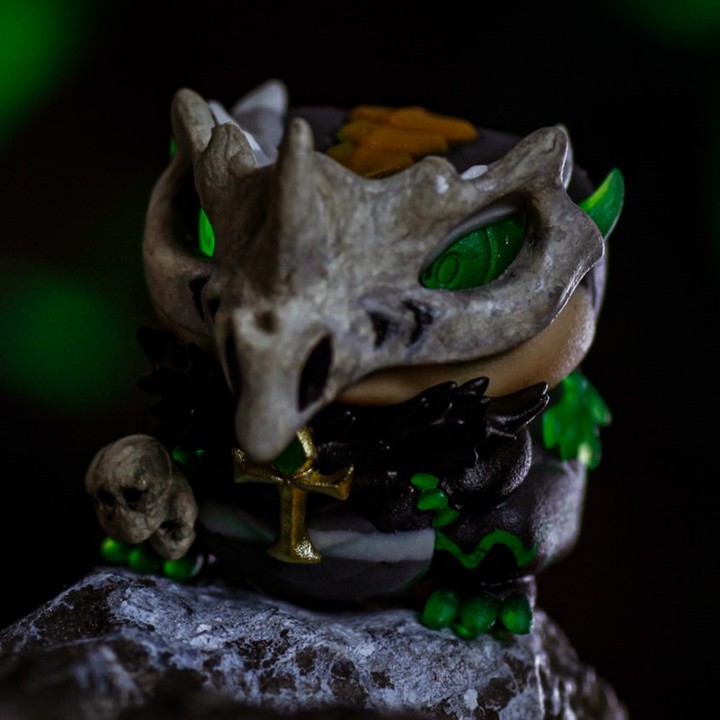 Crystal Pieces - Skull Pestilence .Drageris.