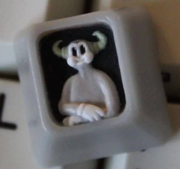 Rubrehose - Desk-Oh Mona Lucy