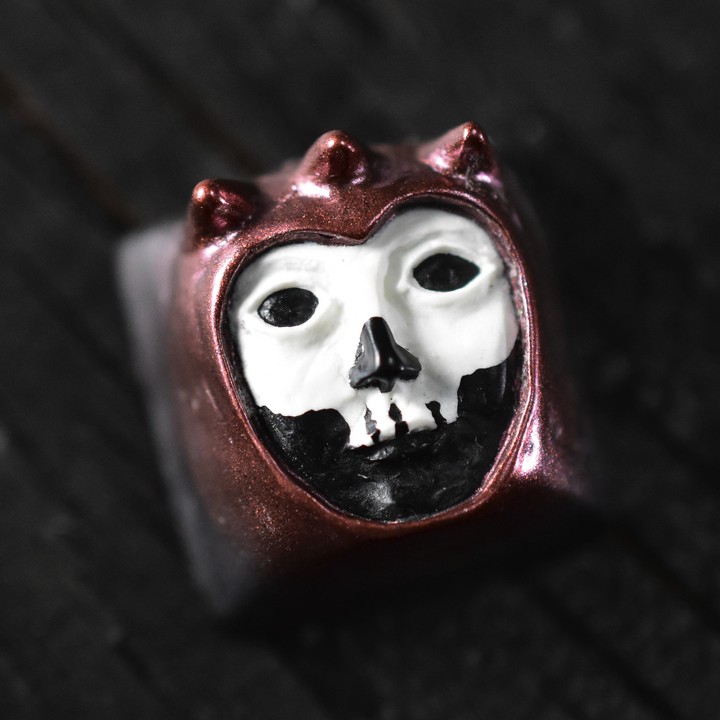 SodieCaps - Crimson Bone Mask Pilgrim