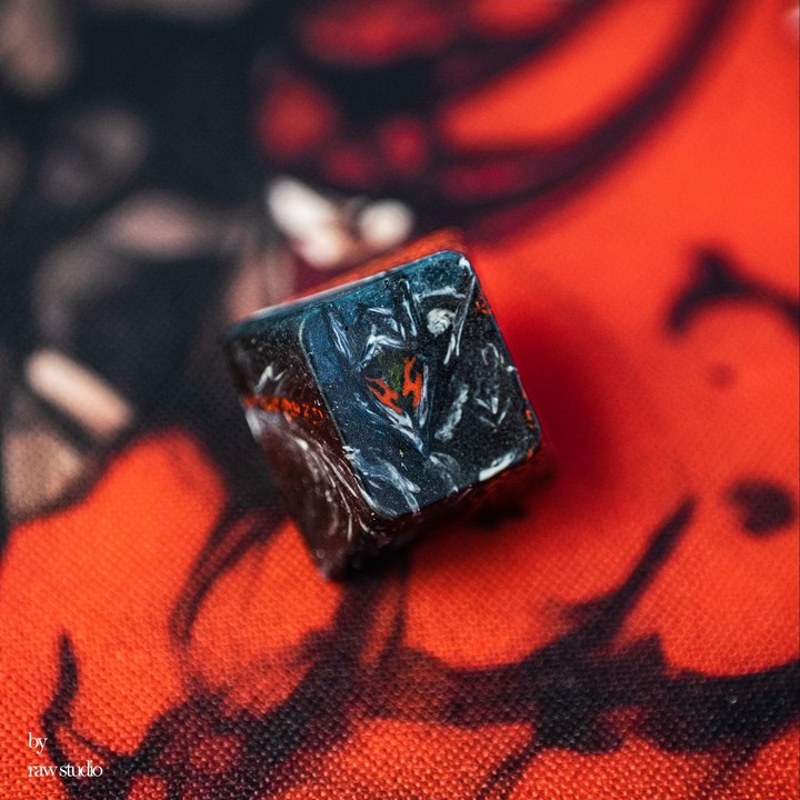 Raw Studio - Claw Marks Blank